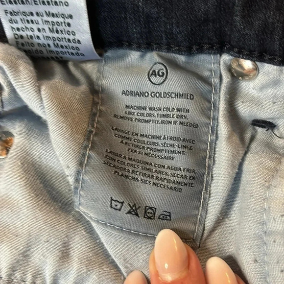 AG Jeans, The Abbey Mid Rise Super Skinny. Size 29R,  Dark Wash. - Picture 13 of 13